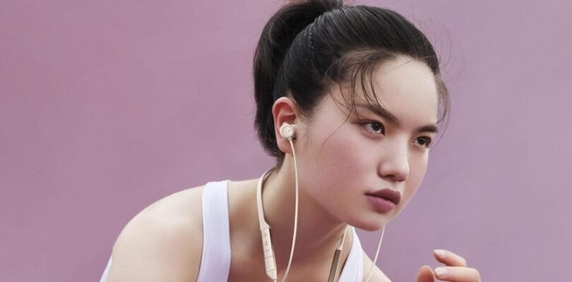 Huawei launches new noise-cancelling neckband earphones