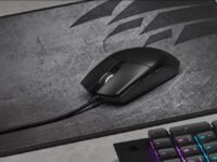 CORSAIR offers new gaming mouse and extended mouse pad